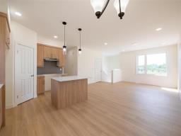1 Silverbridge Drive, Warren, MB R0C3E0 Photo 11