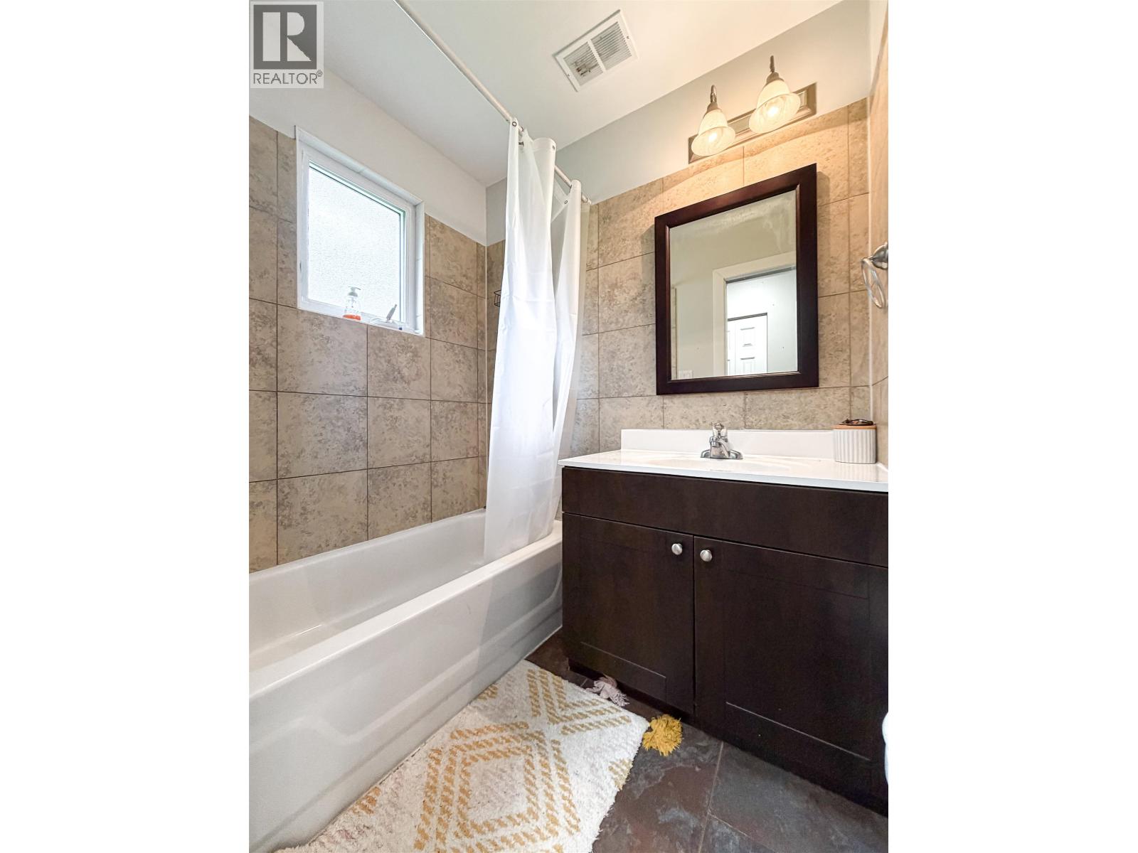 88 CARSWELL STREET - Image 16