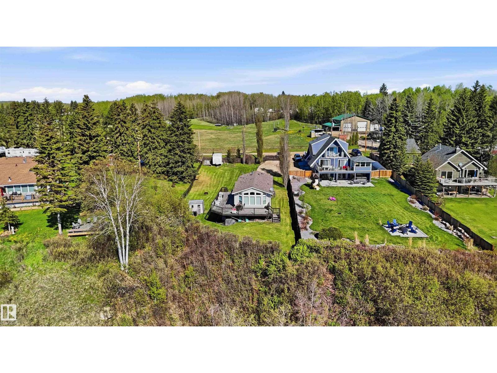 7 53117 Hwy 31 - 56