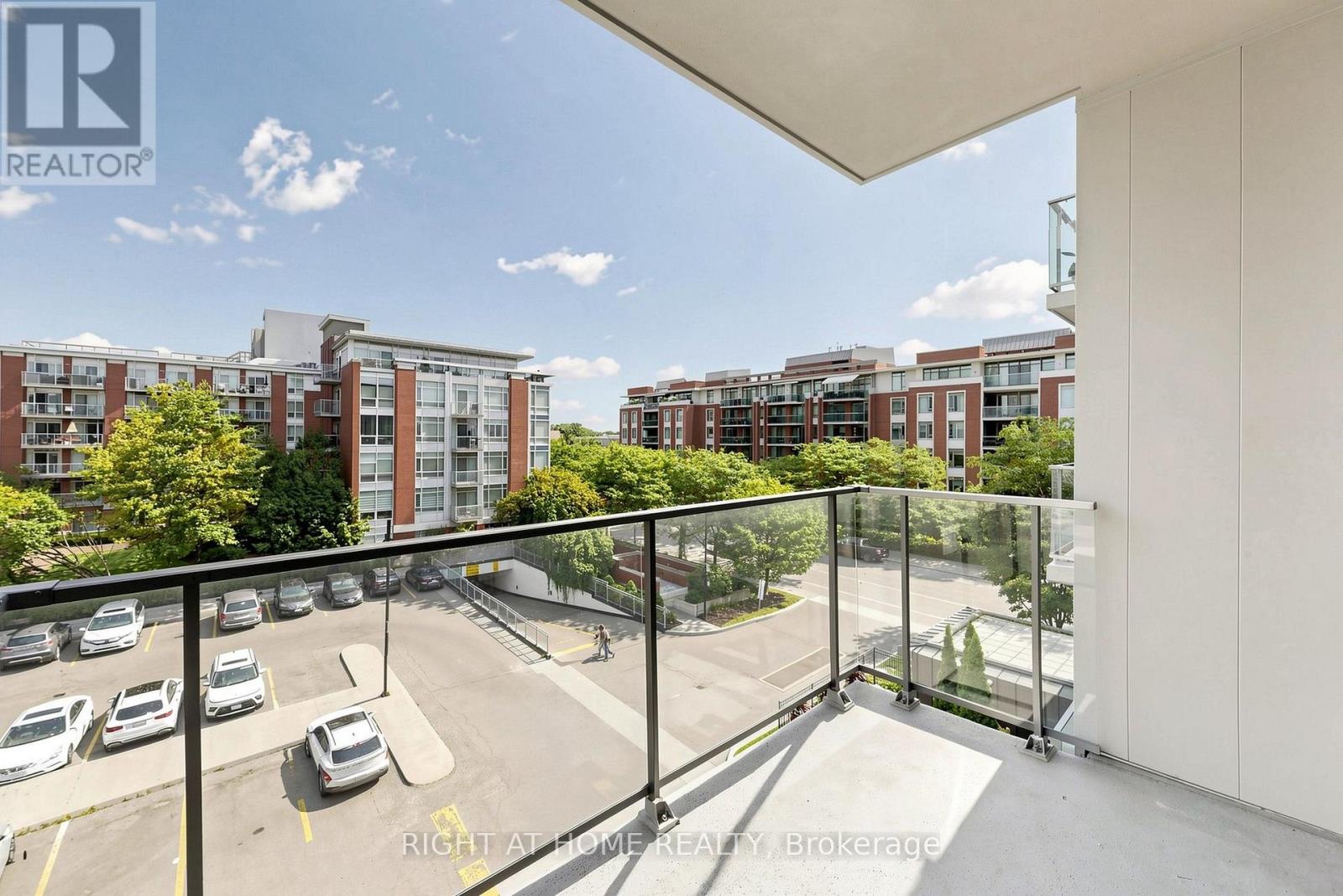 #408 70 PORT STREET E - 29