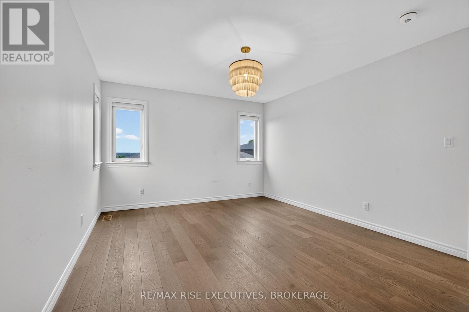 1237 CARFA CRESCENT - Image 24
