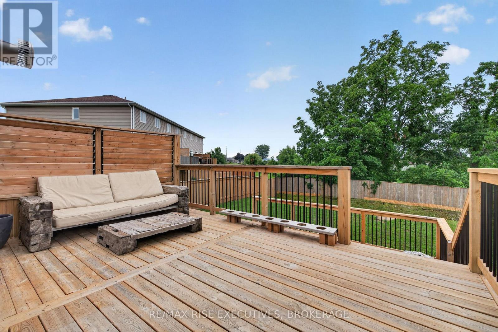 1237 CARFA CRESCENT - Image 36