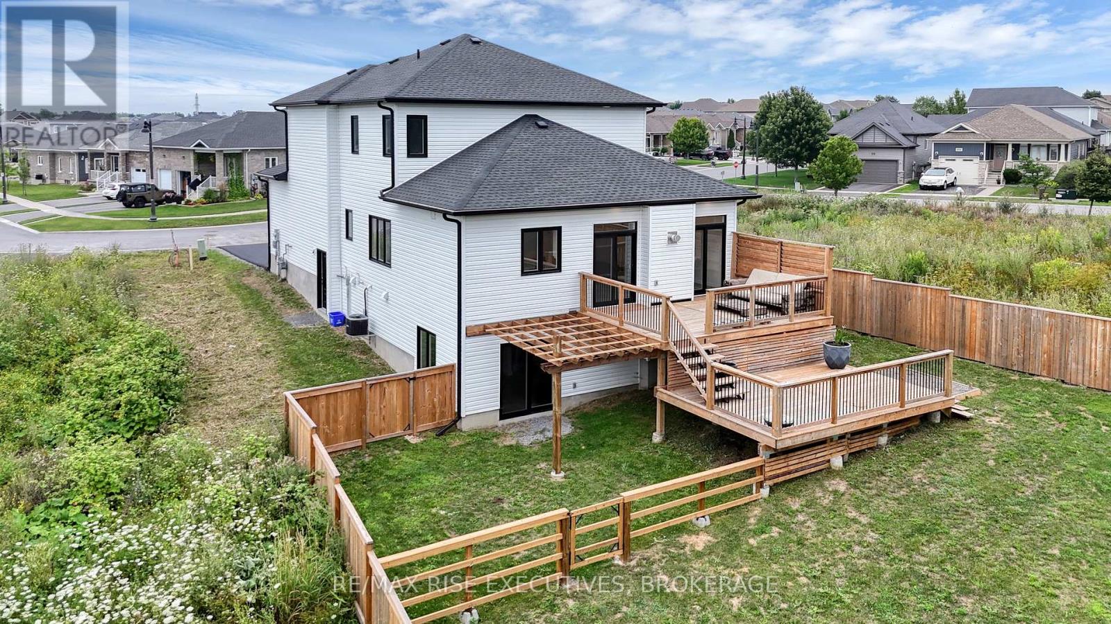 1237 CARFA CRESCENT - Image 38