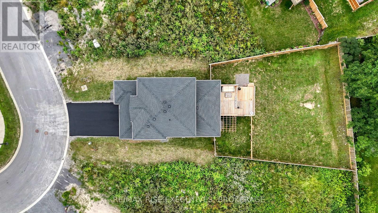 1237 CARFA CRESCENT - Image 44