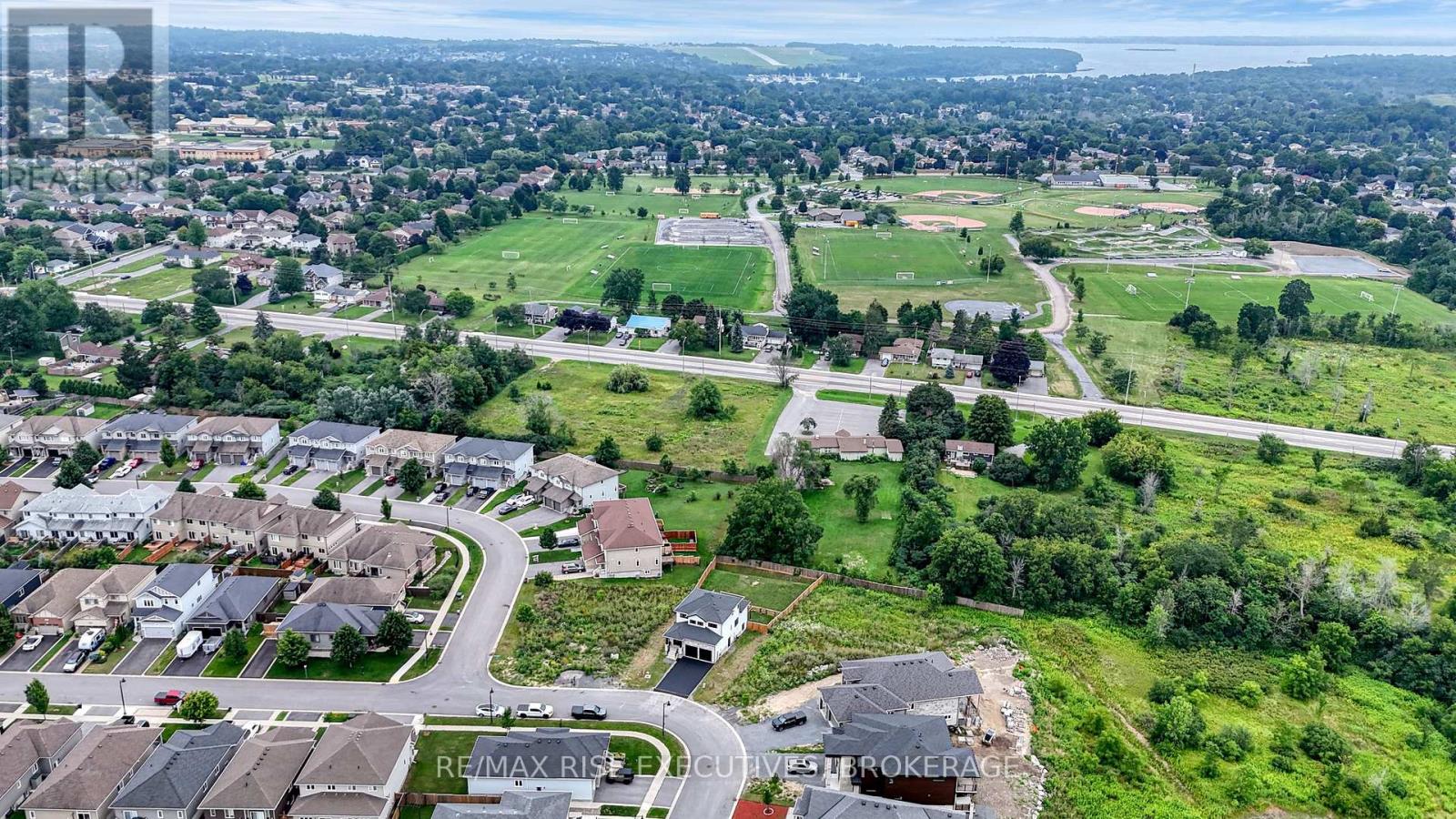 1237 CARFA CRESCENT - 47