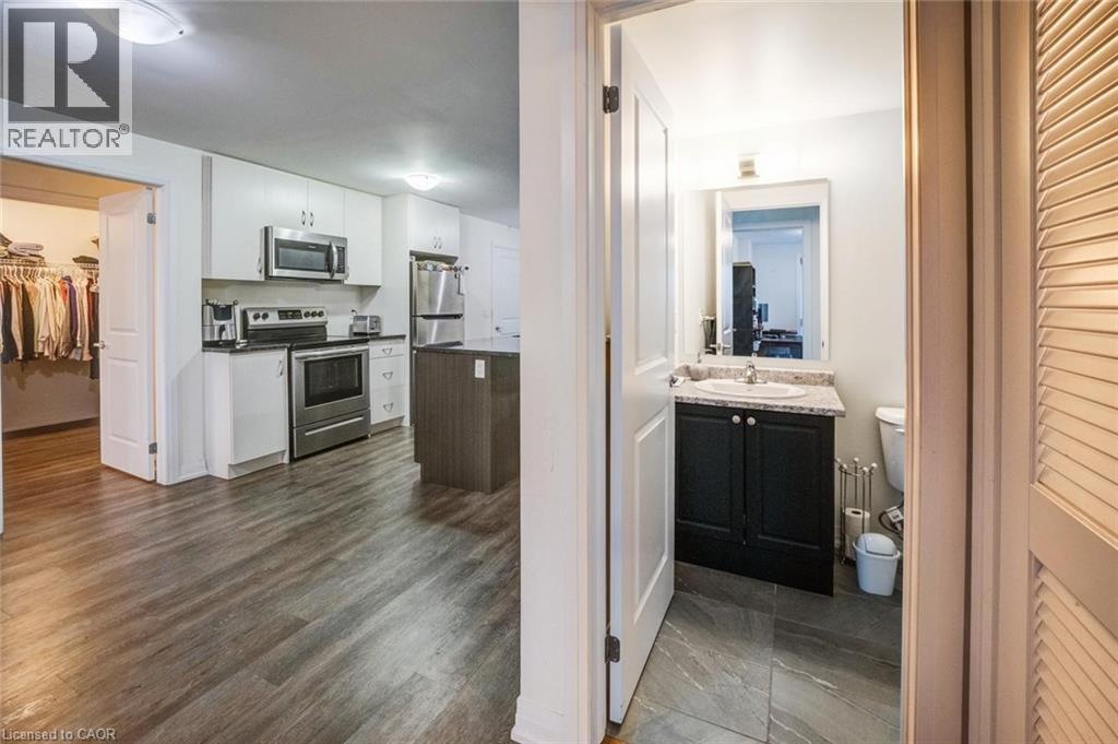 #705 2635 WILLIAM JACKSON Drive - Image 31