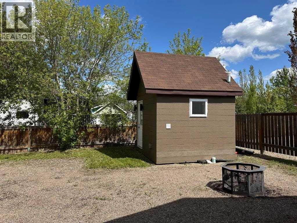 1115 Oak Avenue - 17