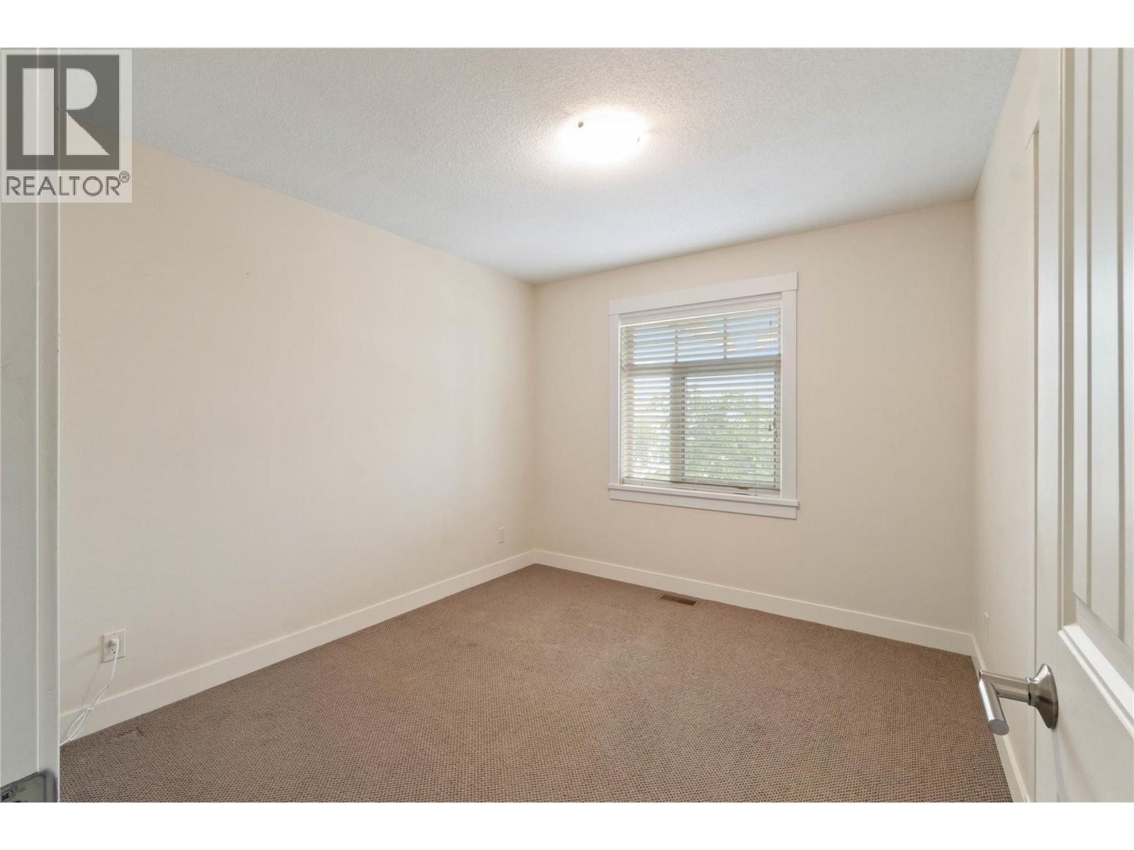 #10 576 NICOLA Street - 15