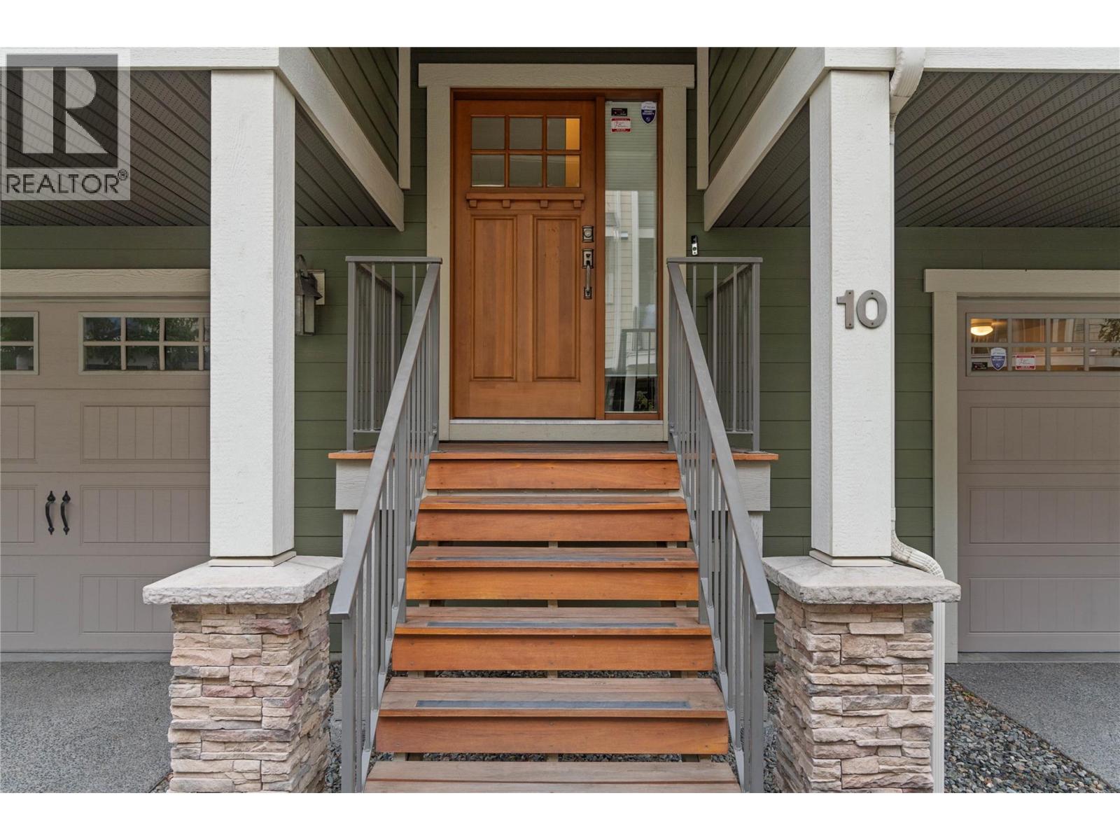 #10 576 NICOLA Street - 26