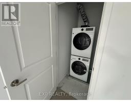 J - 1055 Cedar Creek Drive, Ottawa, ON K1X0G3 Photo 10