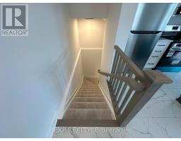J - 1055 Cedar Creek Drive, Ottawa, ON K1X0G3 Photo 9