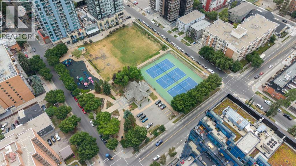 #204 303 13 Avenue SW - 32