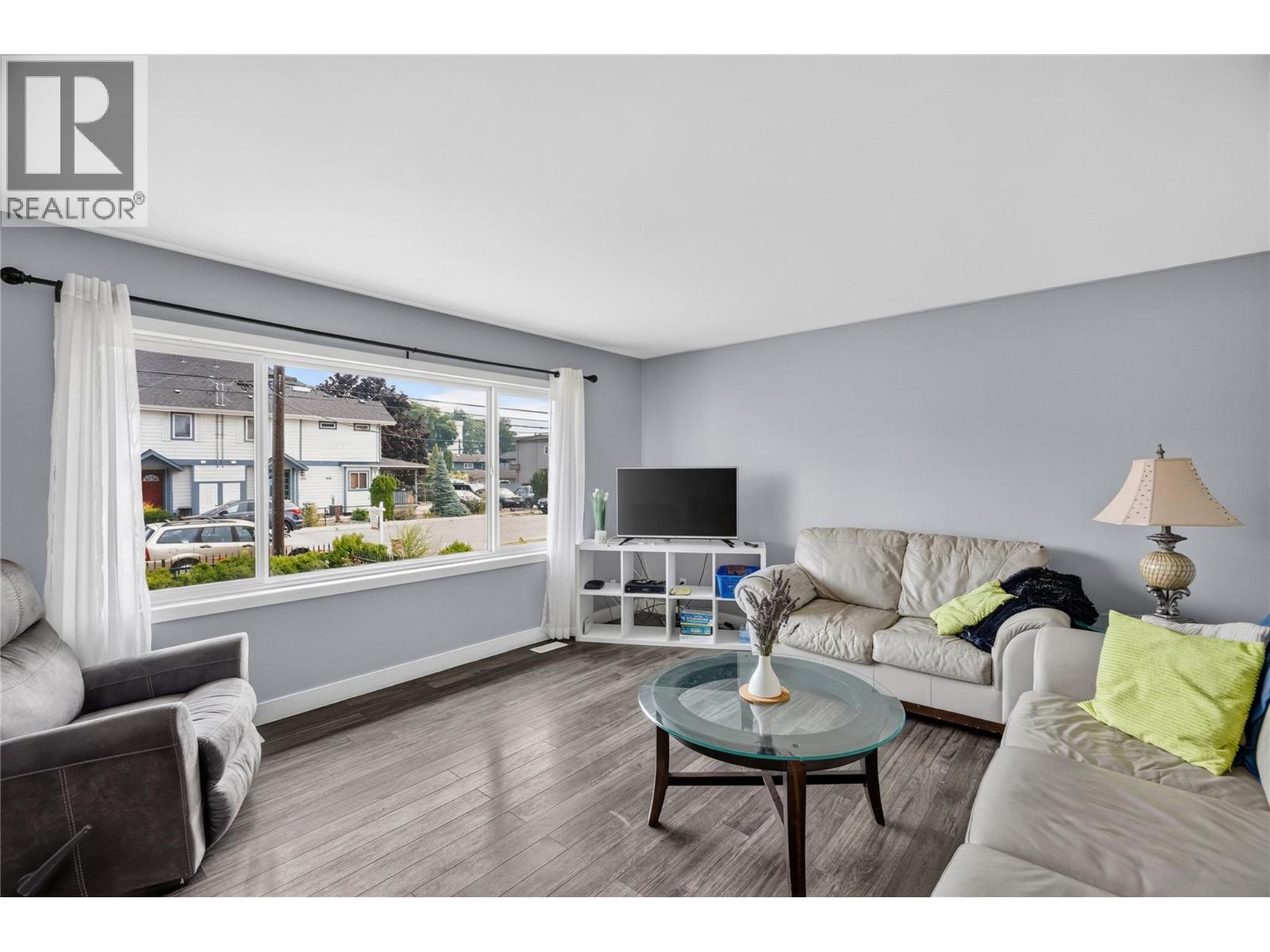 317 Haynes Street, Penticton