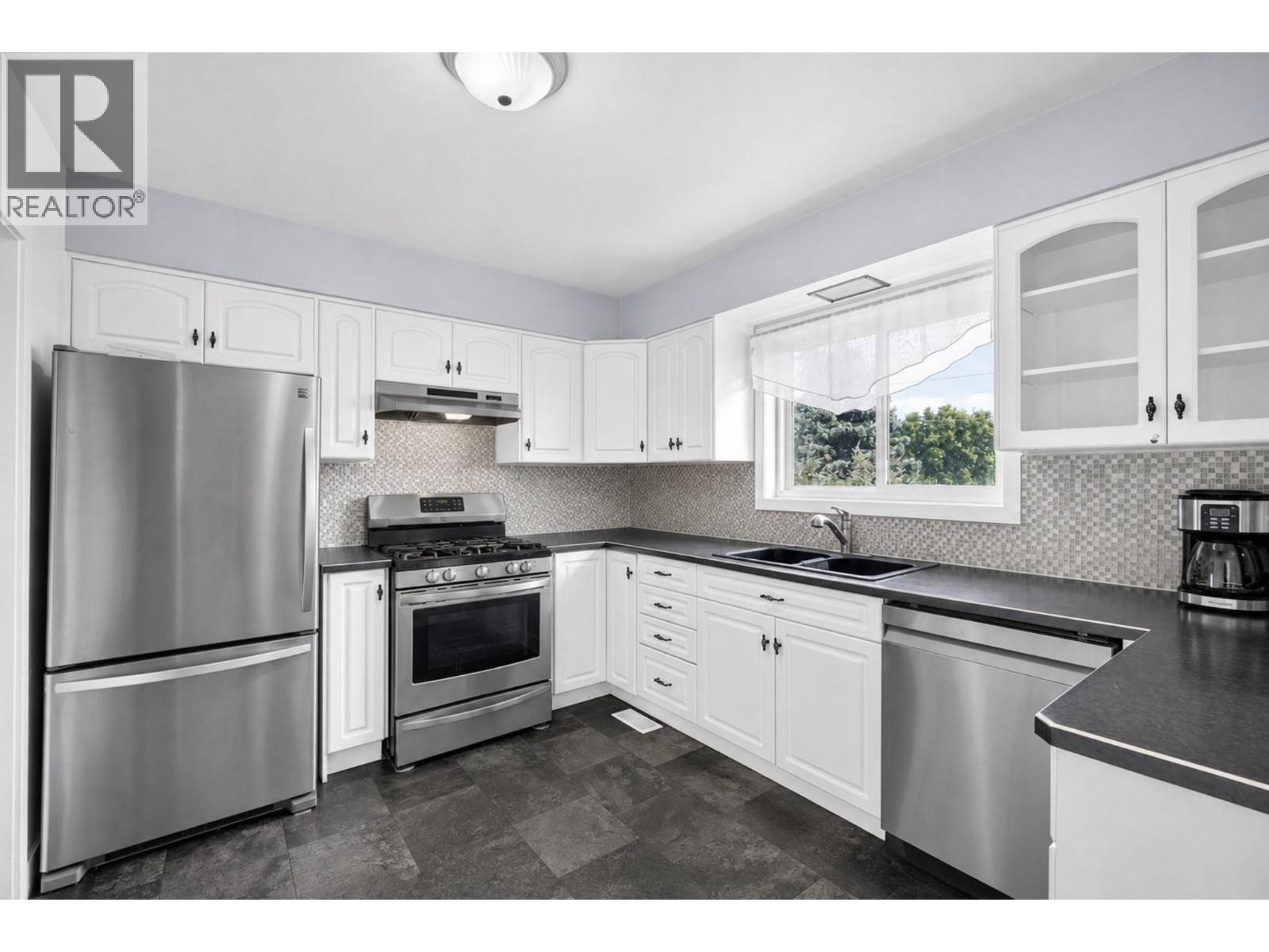 317 Haynes Street, Penticton
