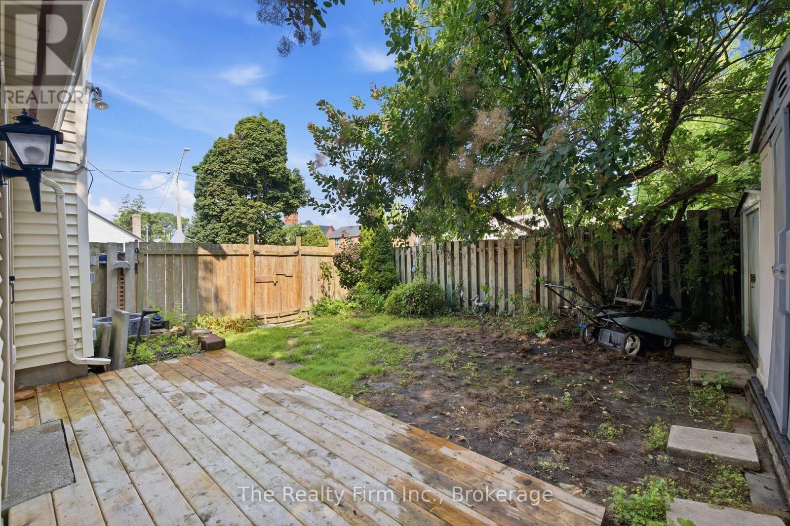 17 DOUGLAS STREET - 22