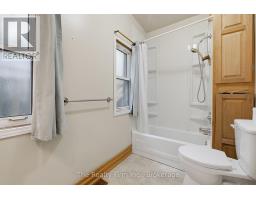 17 Douglas Street, Woodstock, ON N4S2Y1 Photo 13