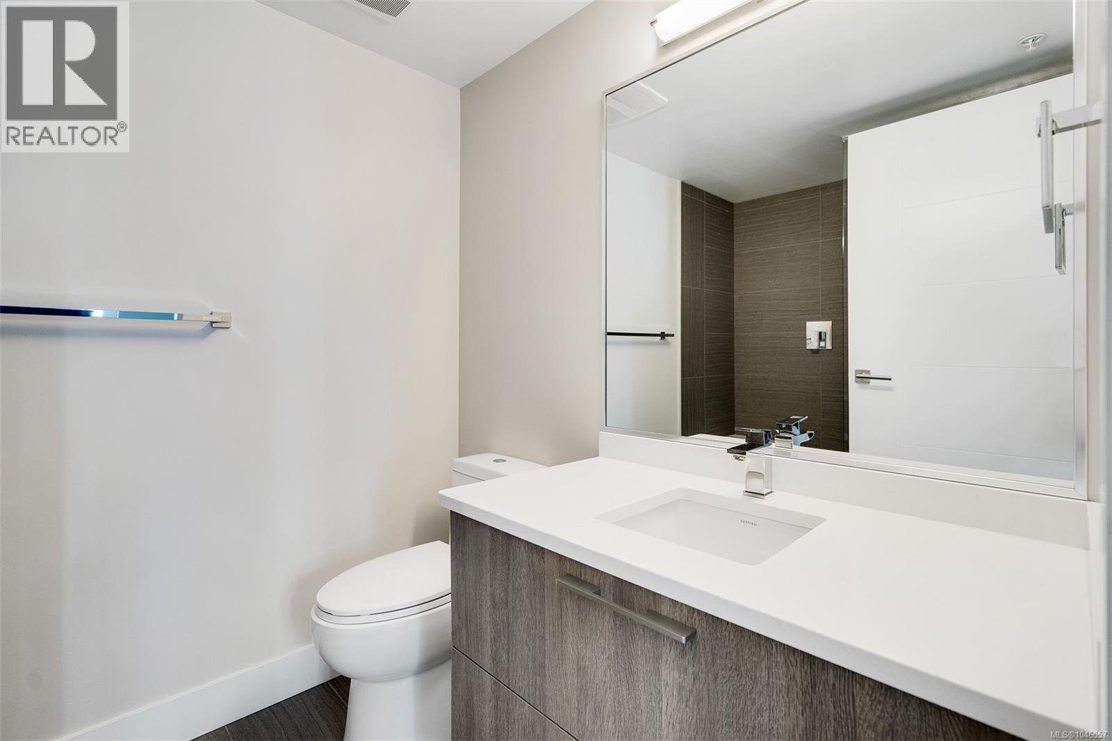 406 960 Yates St, Victoria