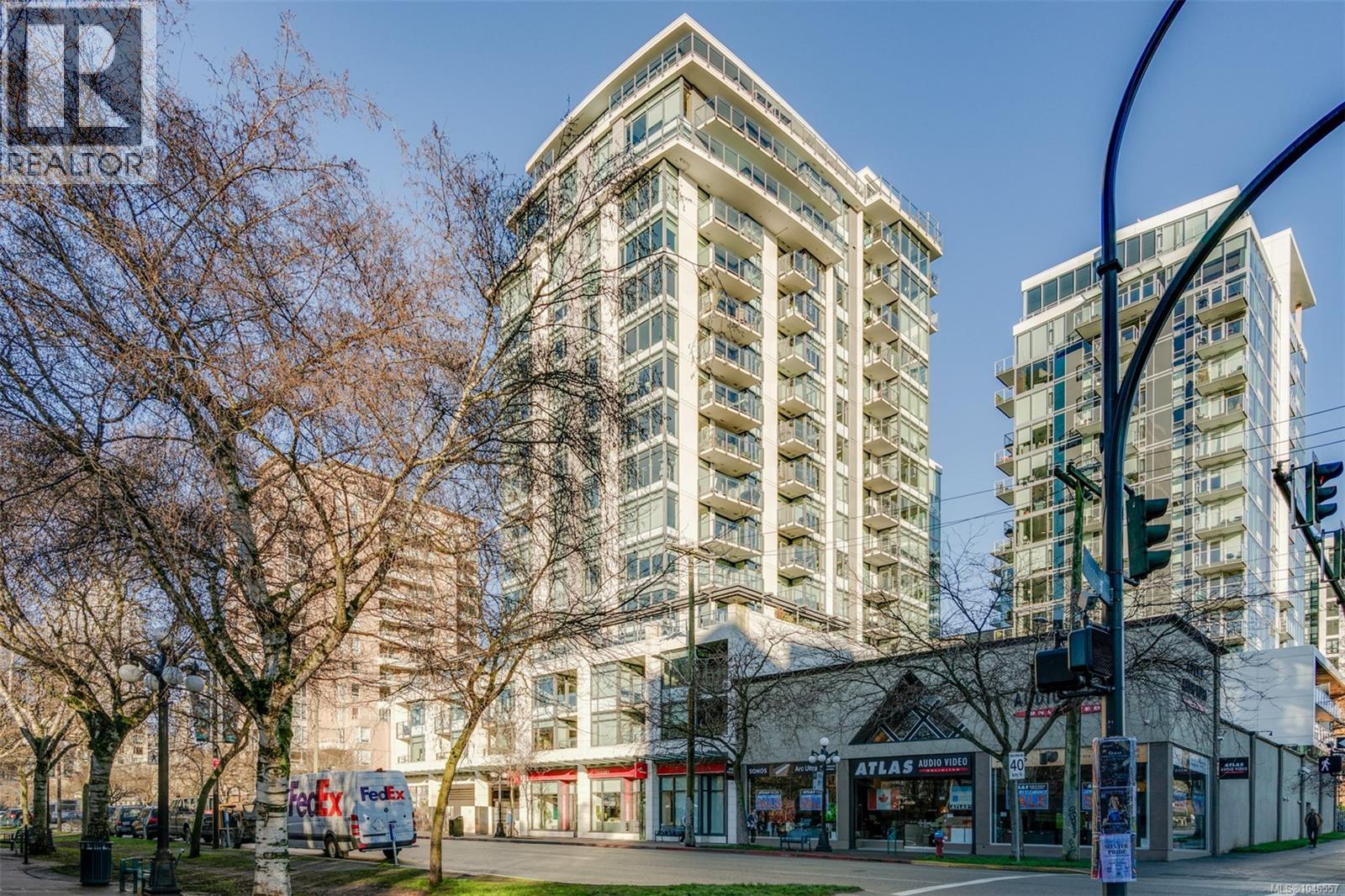 406 960 Yates St, Victoria