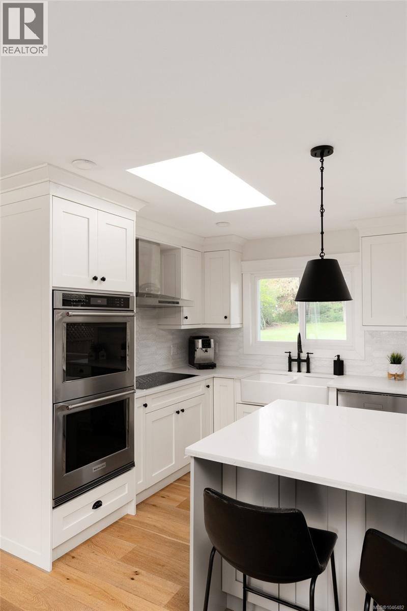 826 Birch Rd - 13