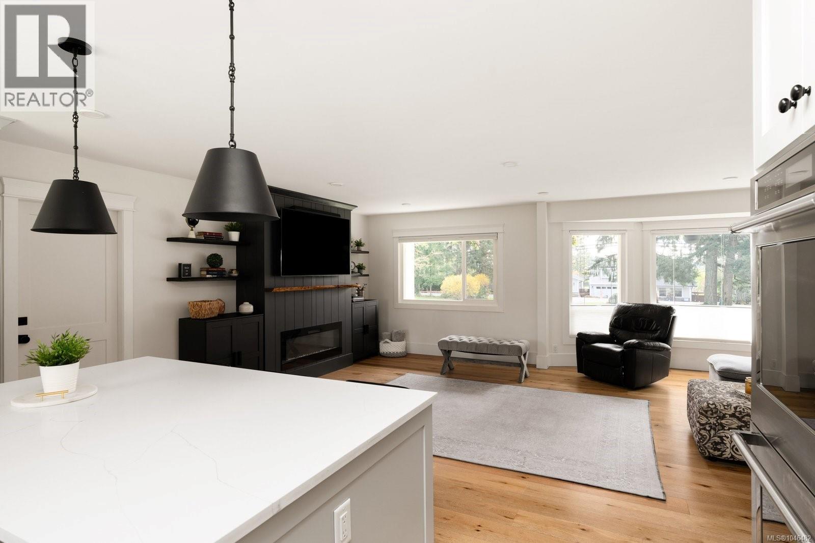 826 Birch Rd - 14