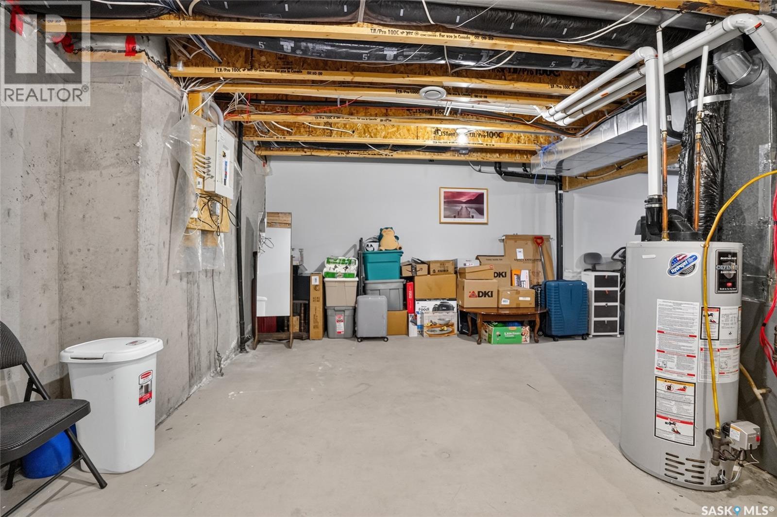 #13 102 Pawlychenko LANE - 44