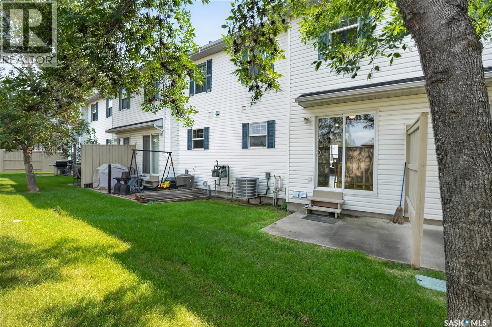 #13 102 Pawlychenko LANE - 55