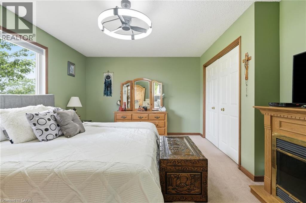 3557 GRIMSBY Road - 18