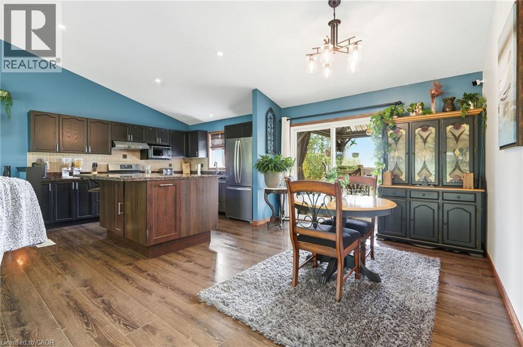 3557 GRIMSBY Road - 9