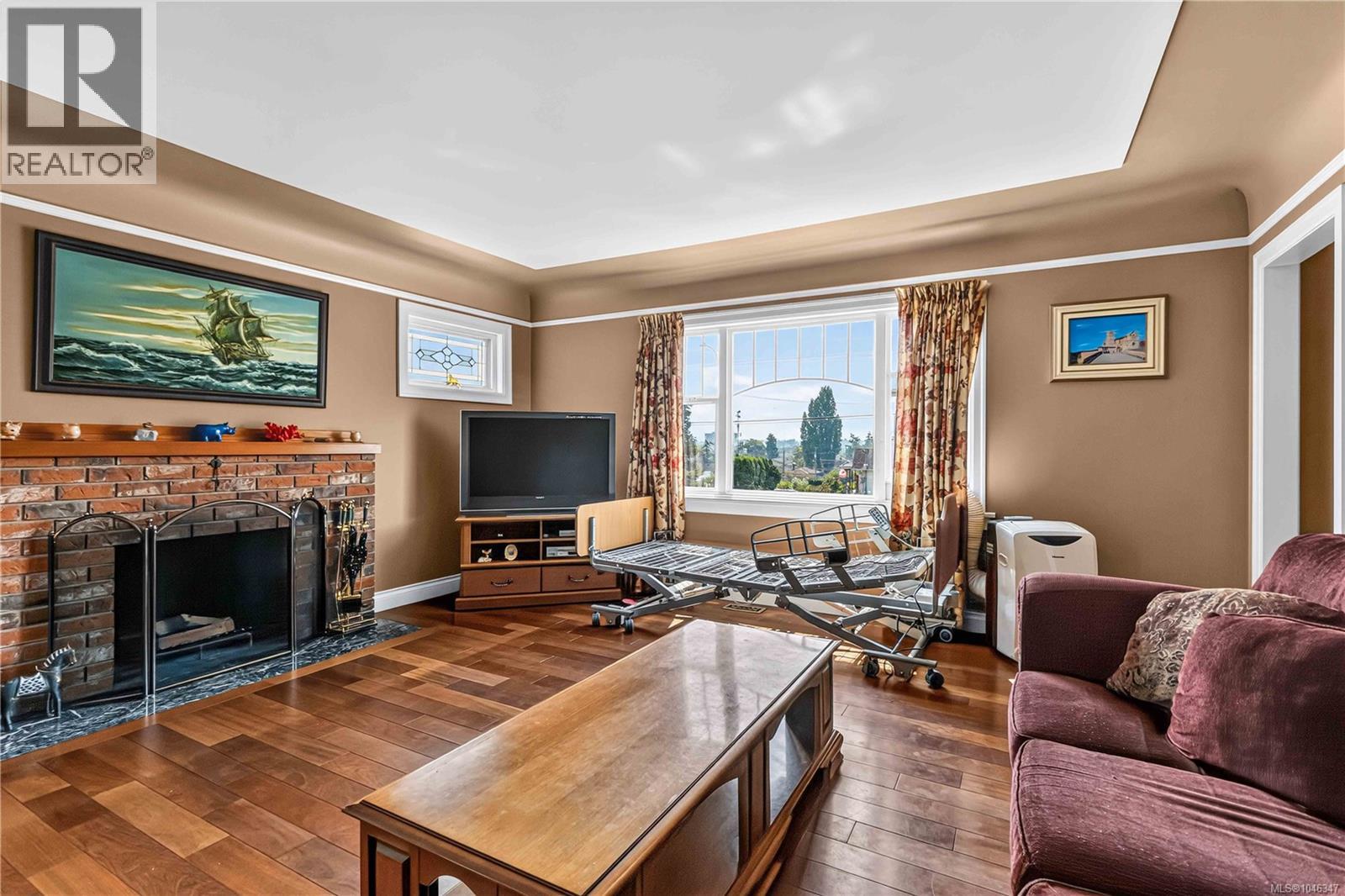 3441 Lovat Ave - Image 8