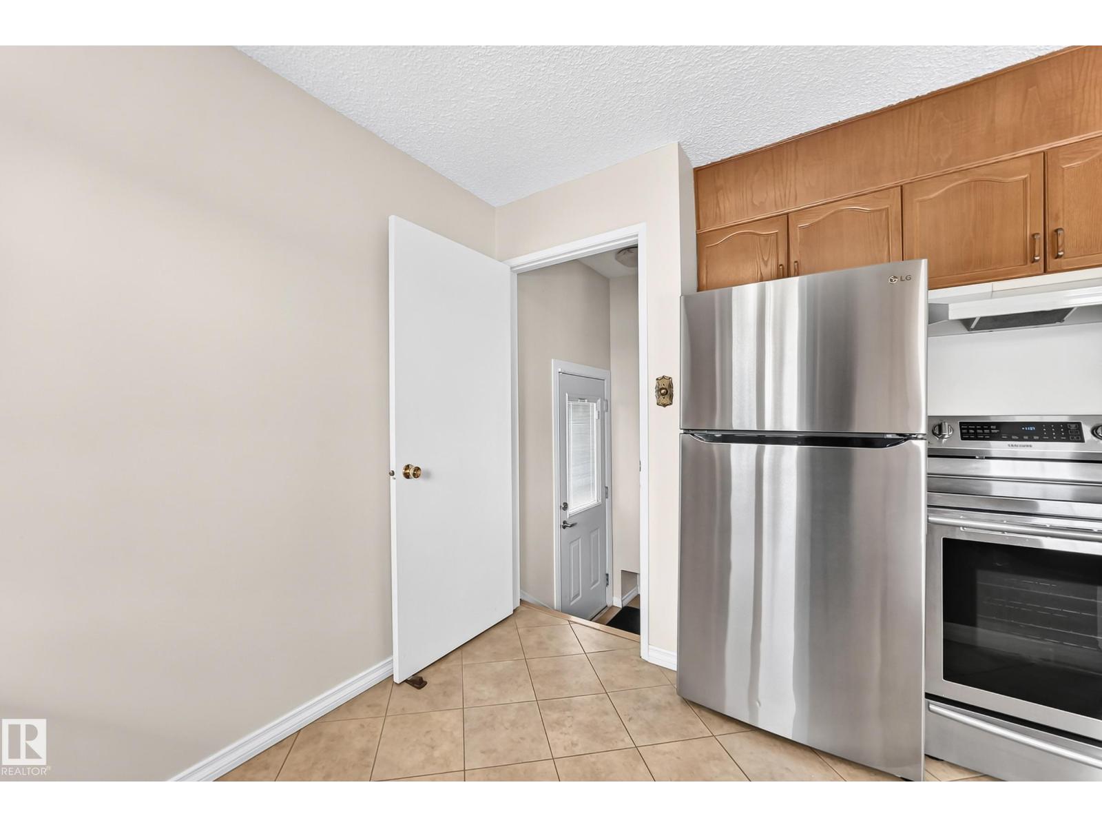 7215 144 Avenue NW - Photo 15