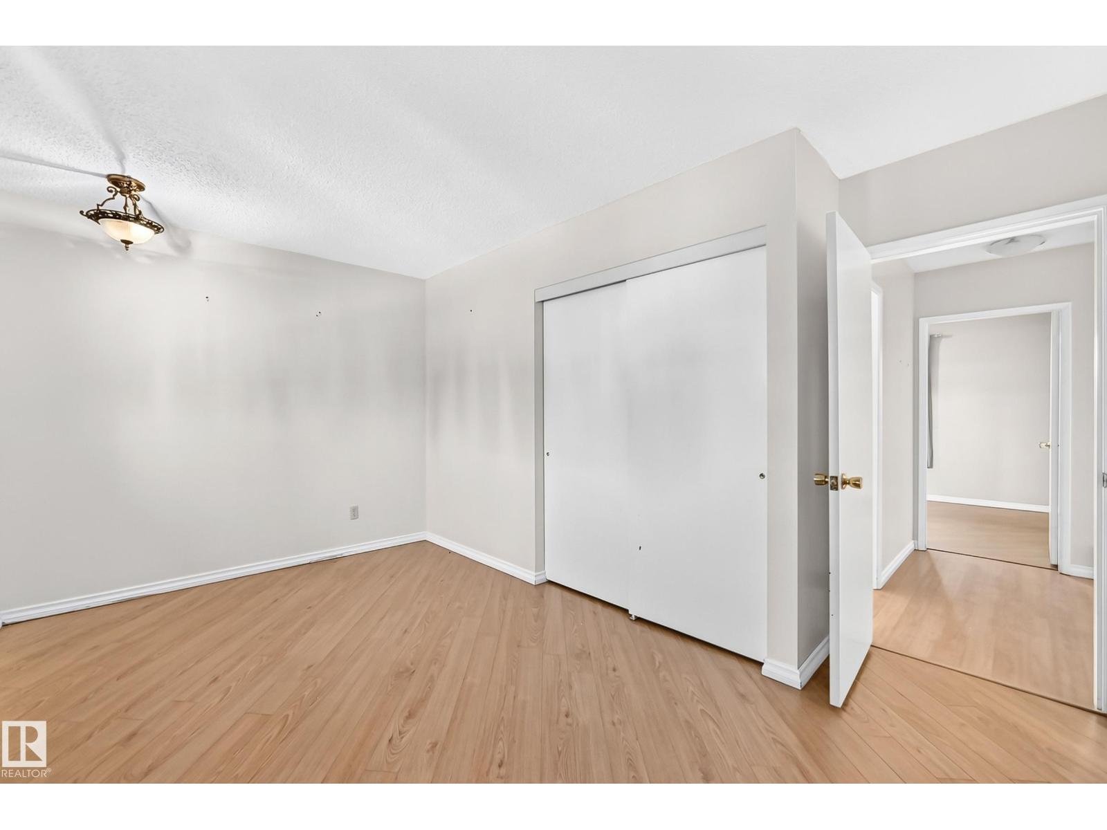 7215 144 AV NW - 22