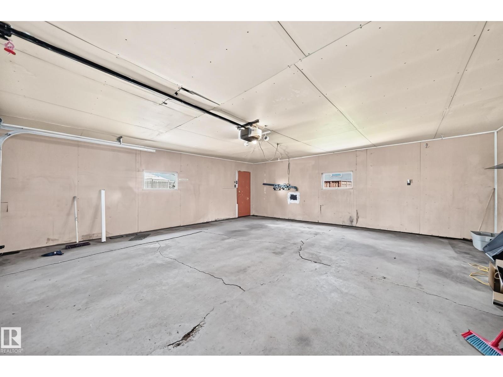 7215 144 Avenue NW - Photo 42