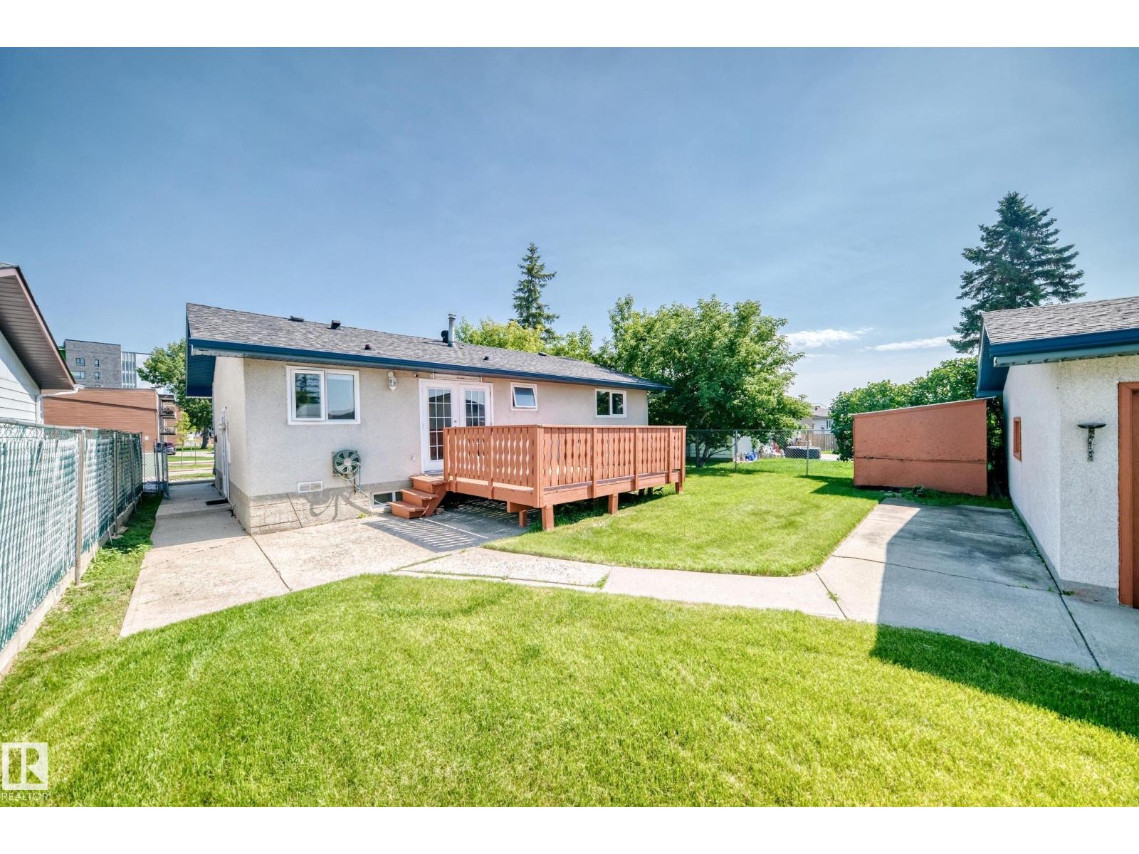 7215 144 AV NW - 49