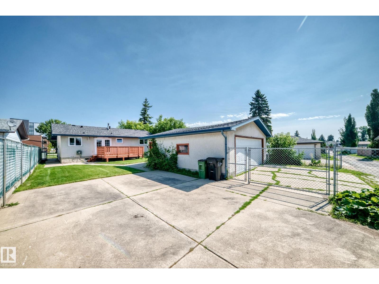 7215 144 AV NW - Image 51