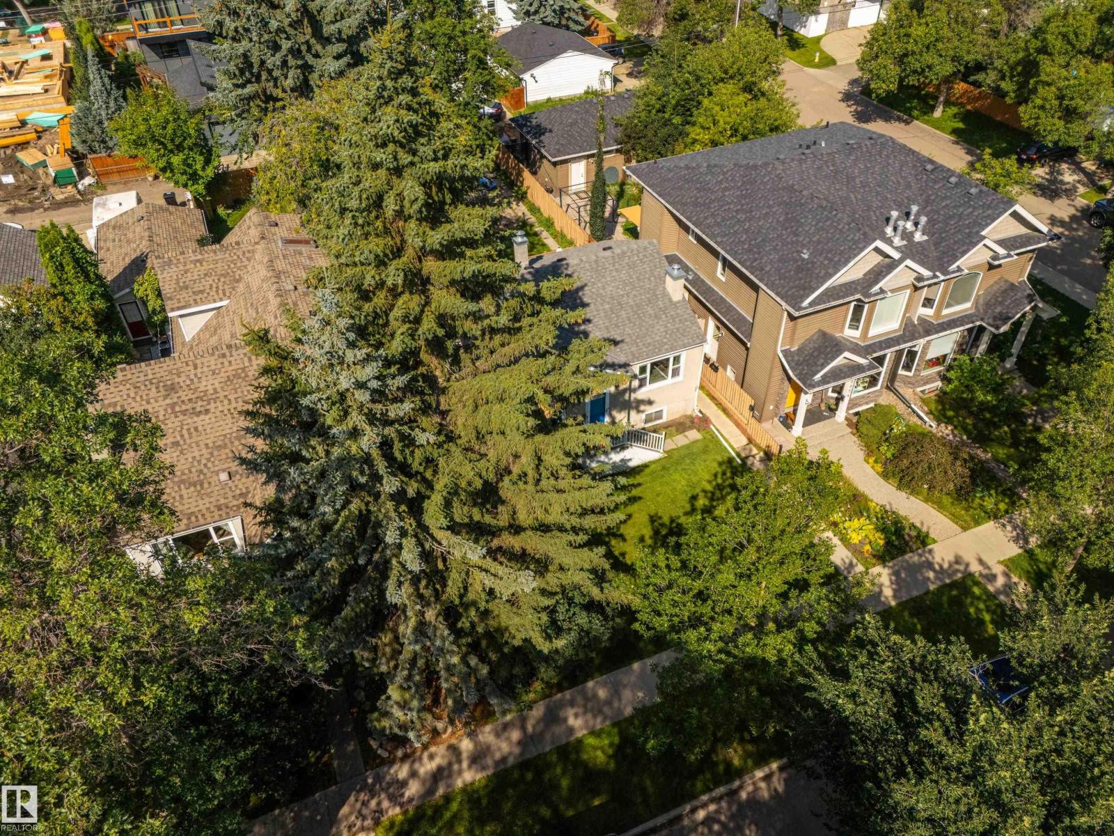 8850 89 Street NW - Photo 12