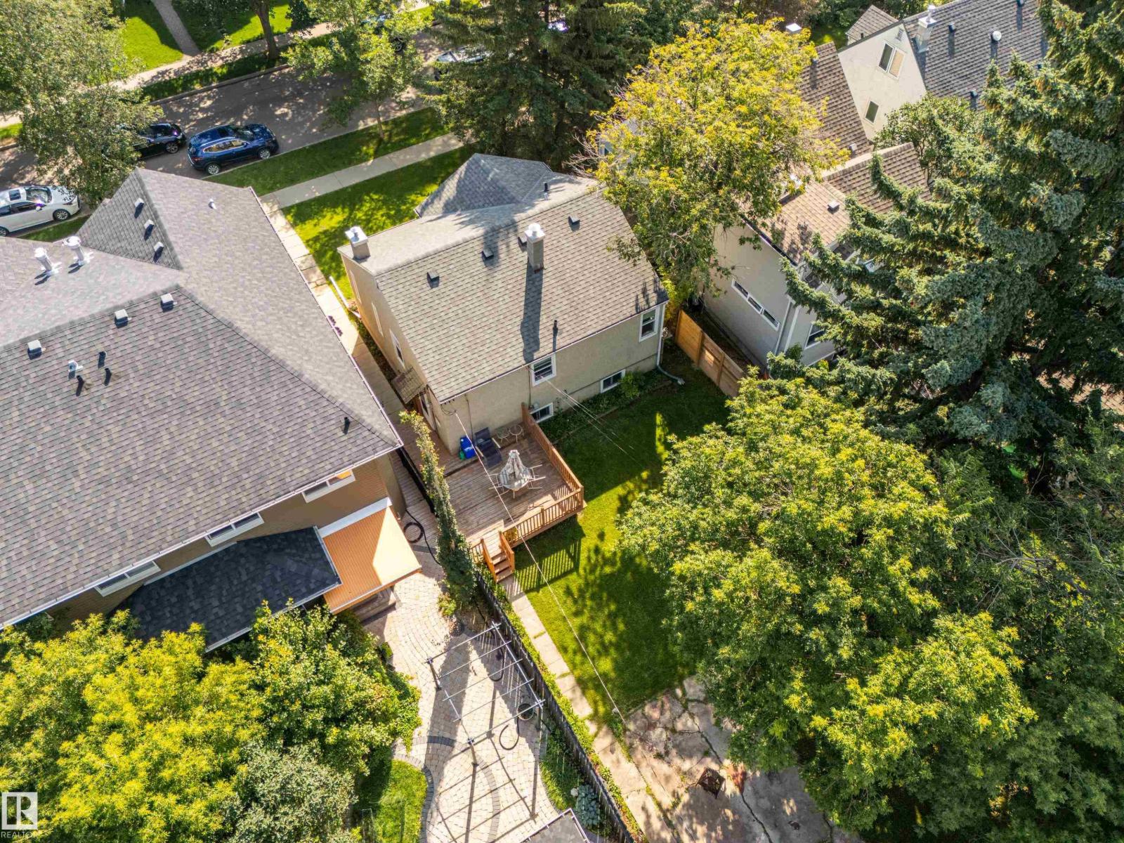 8850 89 Street NW - Photo 13