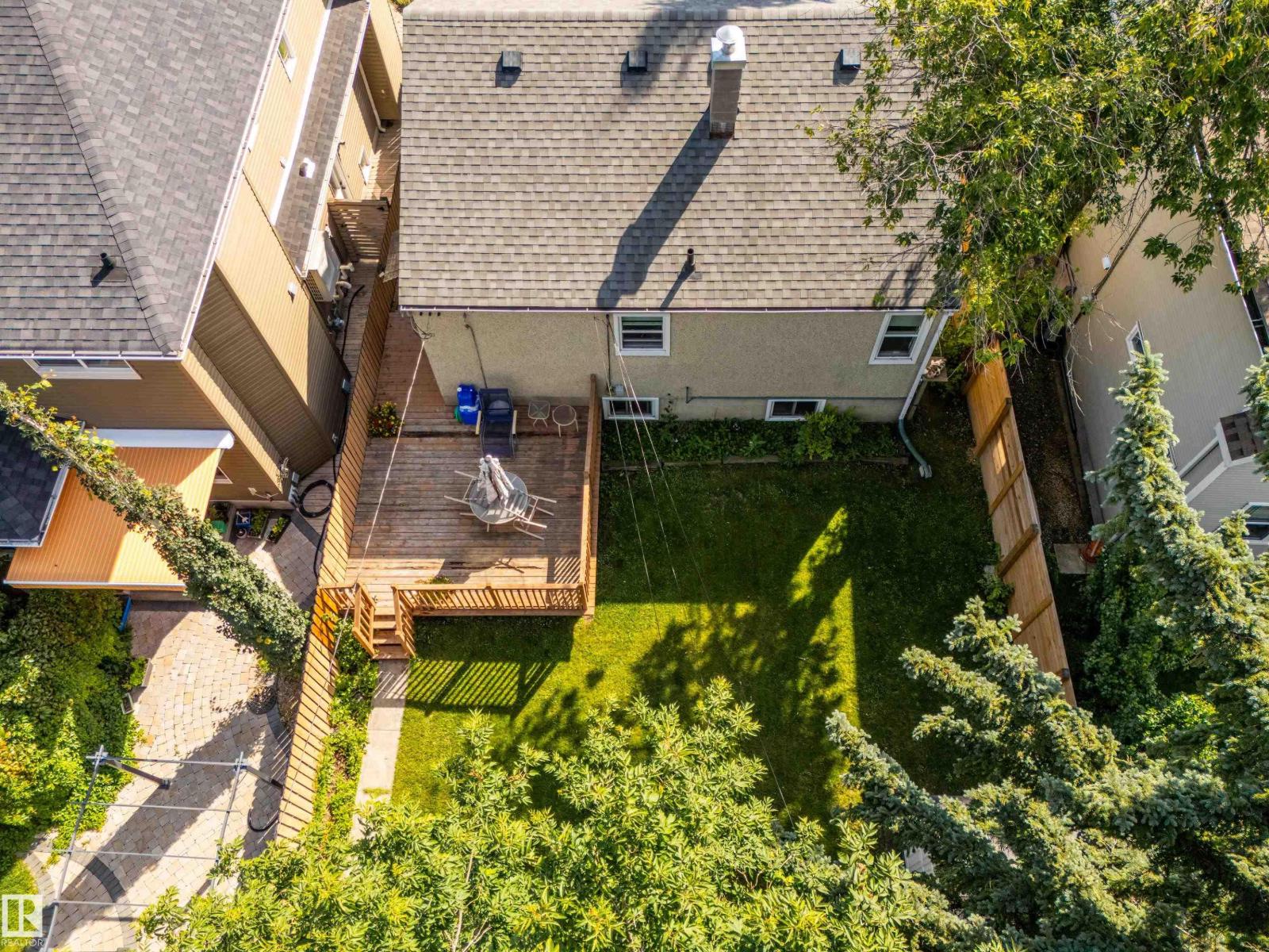 8850 89 Street NW - Photo 14