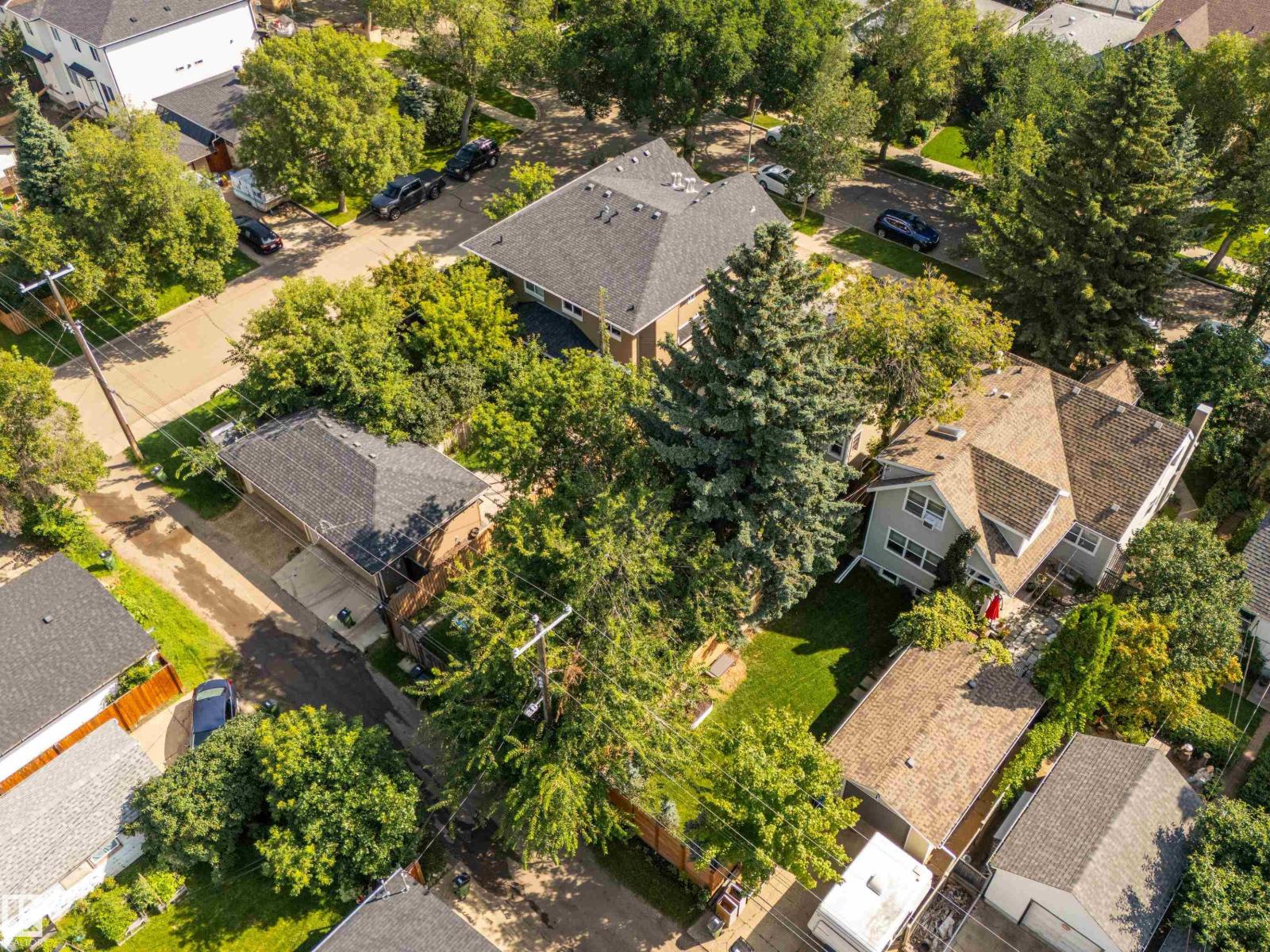 8850 89 Street NW - Photo 15