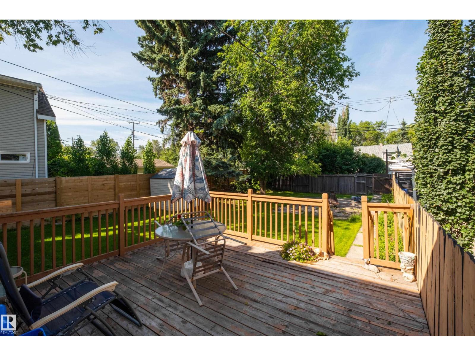 8850 89 Street NW - Photo 31
