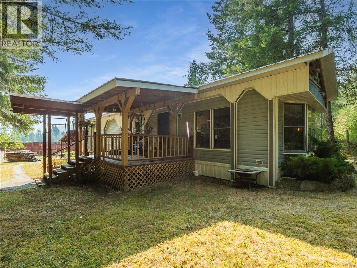 8864 SLOCAN S Road - 50