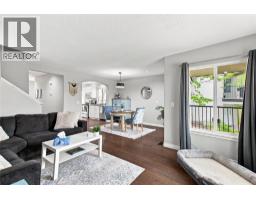 4pc Ensuite bath - 411 Aberdeen Drive Unit# 7, Kamloops, BC V1S1X2 Photo 12