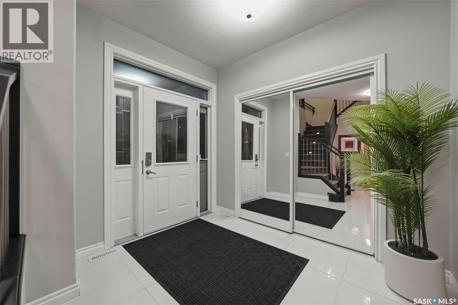 107 Schumacher BAY, Saskatoon — photo 3