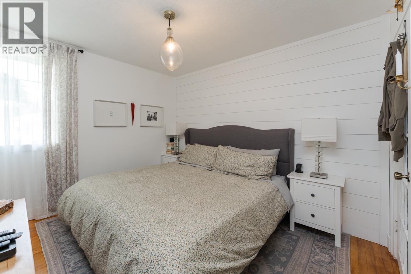 1576 HEMLOCK STREET - 14