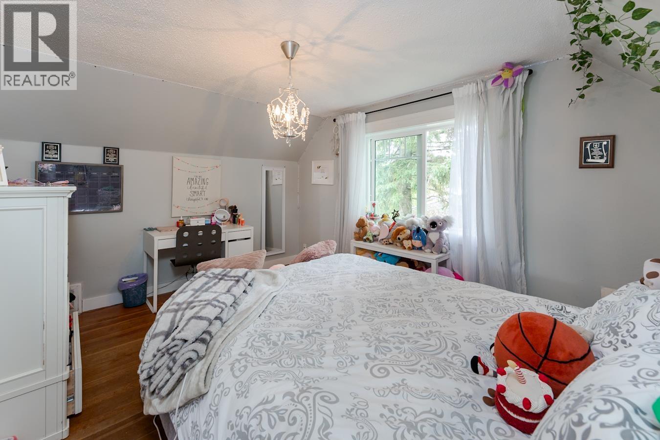 Photo 20 of 41 — 1576 HEMLOCK STREET · Prince George, BC