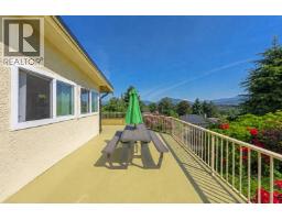 5578 Oakglen Drive, Burnaby, BC V5H3M5 Photo 10