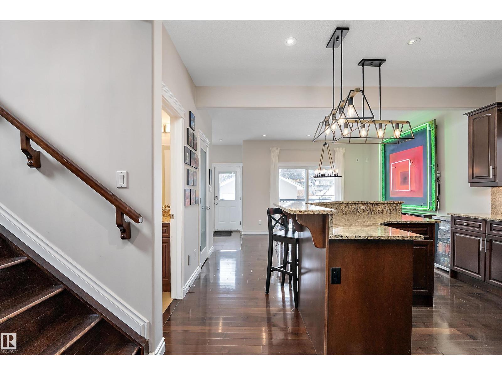 10623 75 Avenue NW - Photo 33