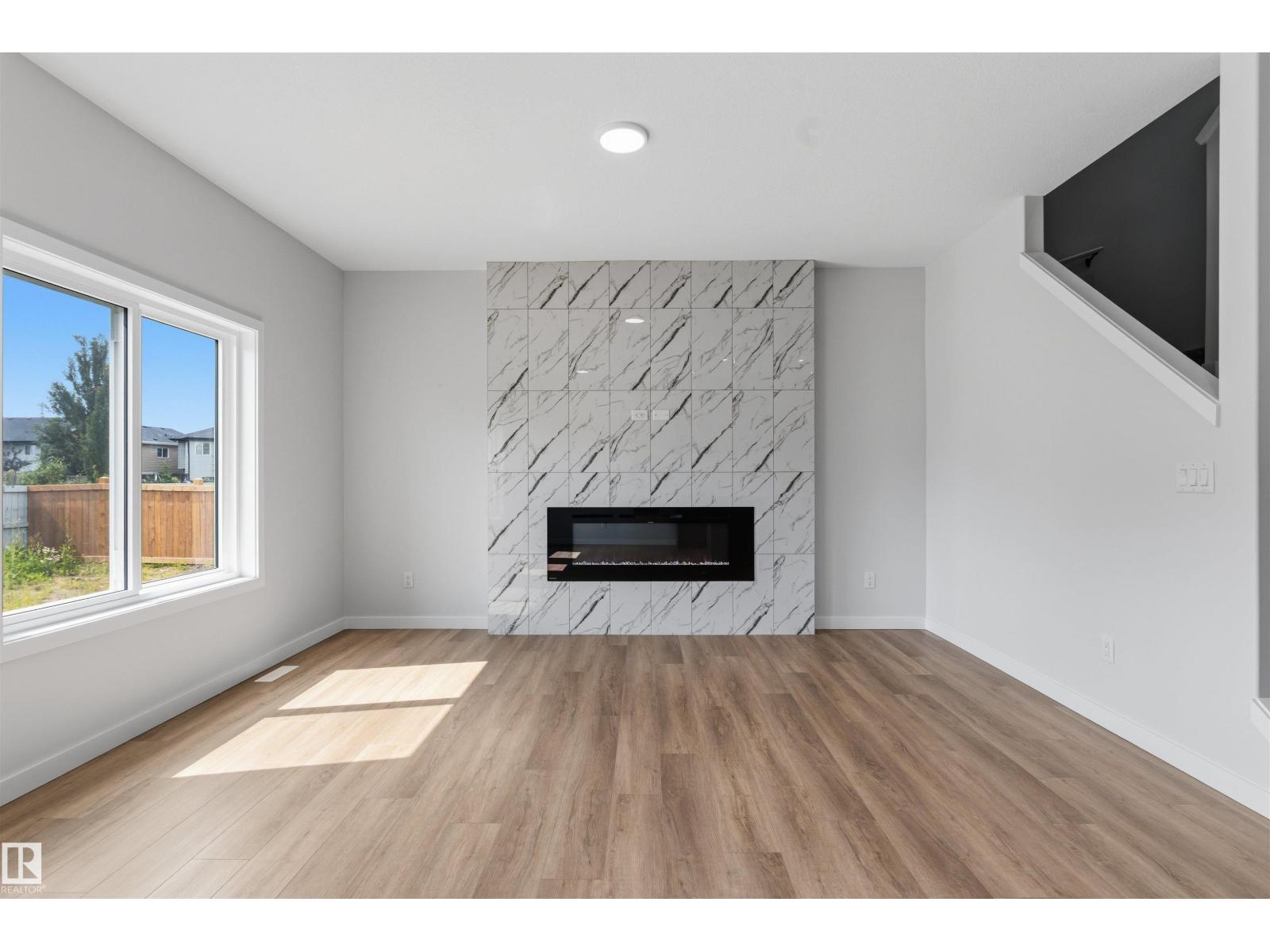 8815 181 Avenue NW - Photo 6