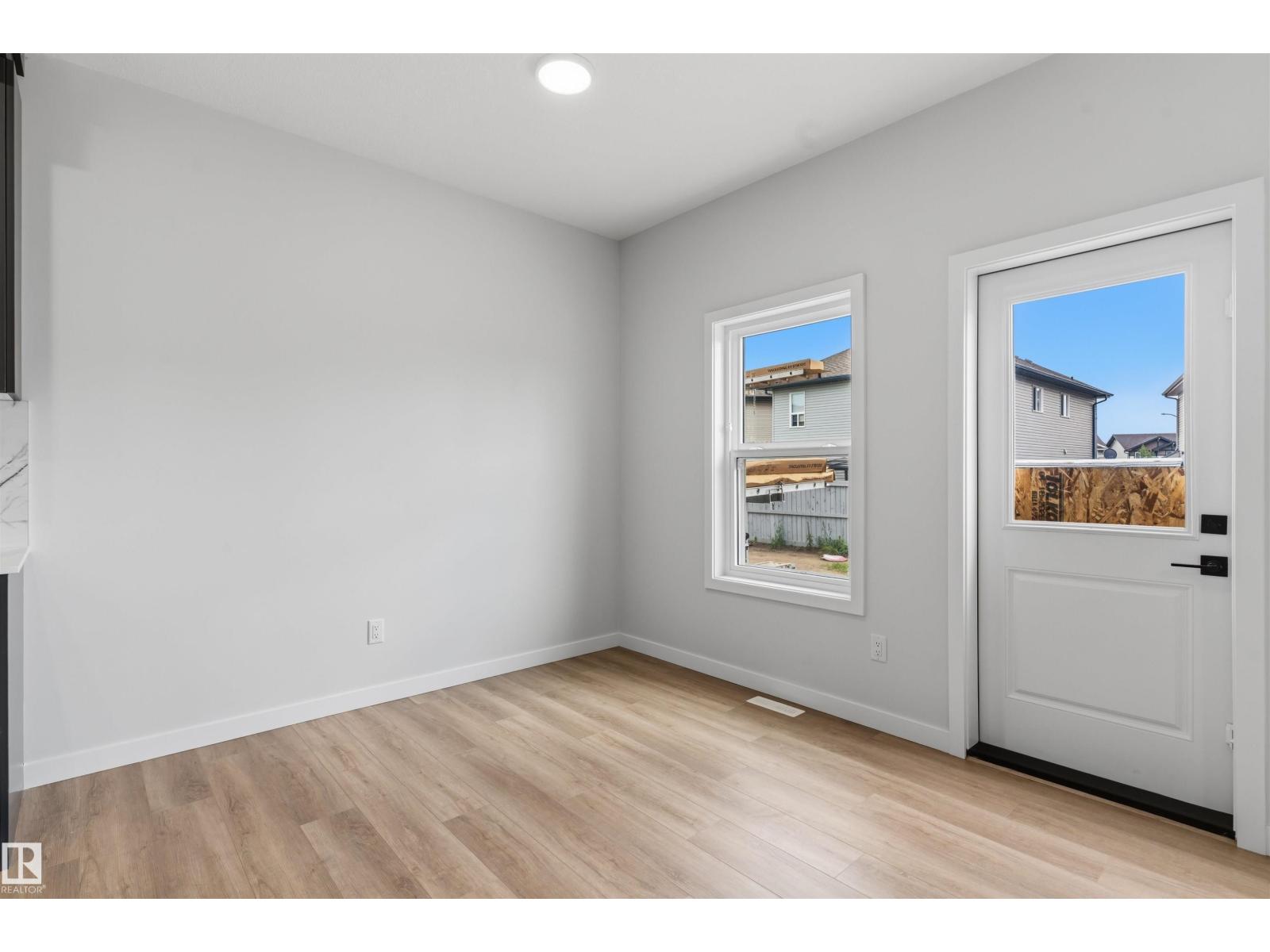 8815 181 Avenue NW - Photo 8