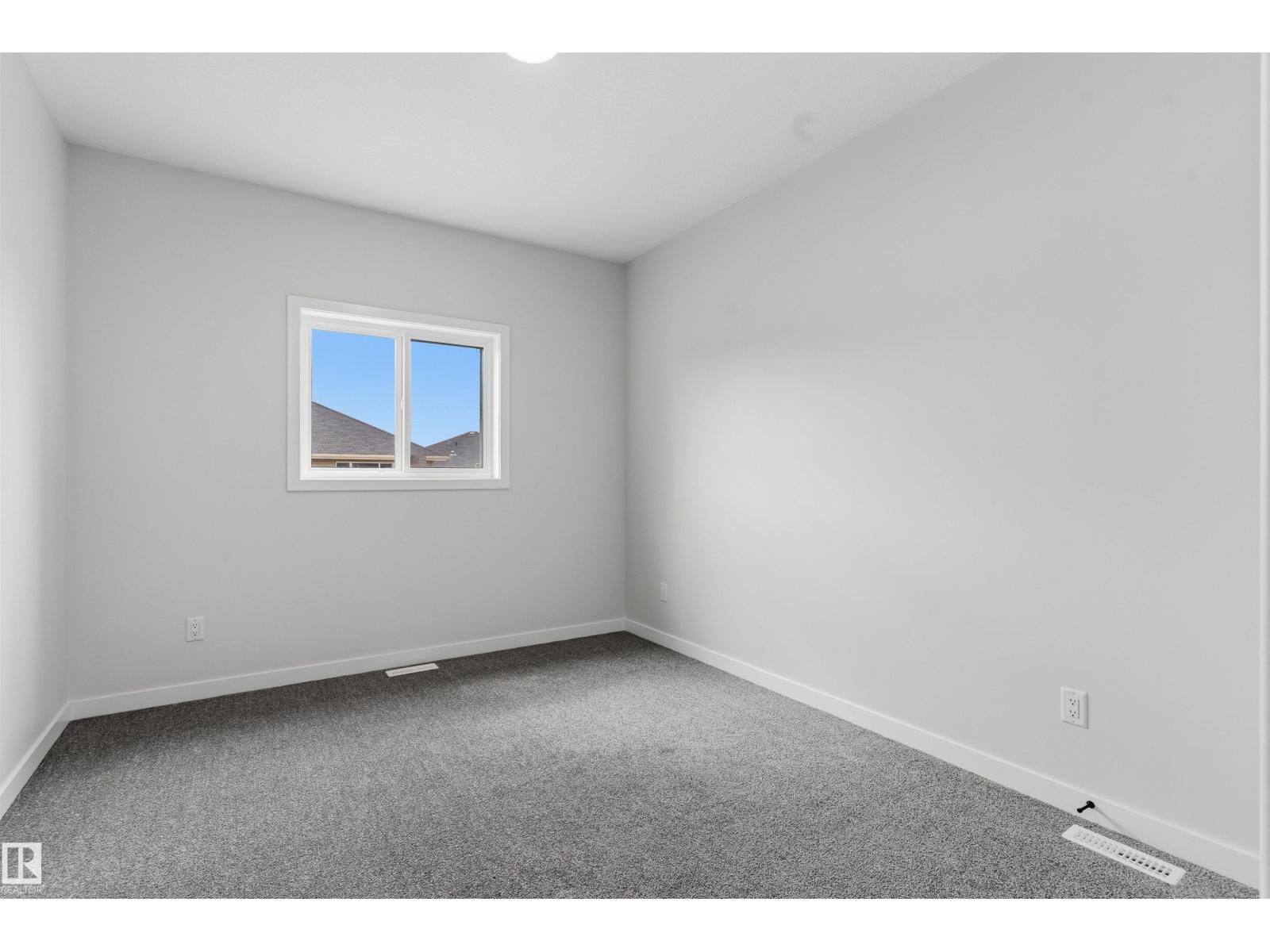 8815 181 Avenue NW - Photo 15