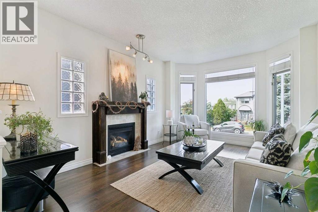 2213 27 Avenue SW - 4